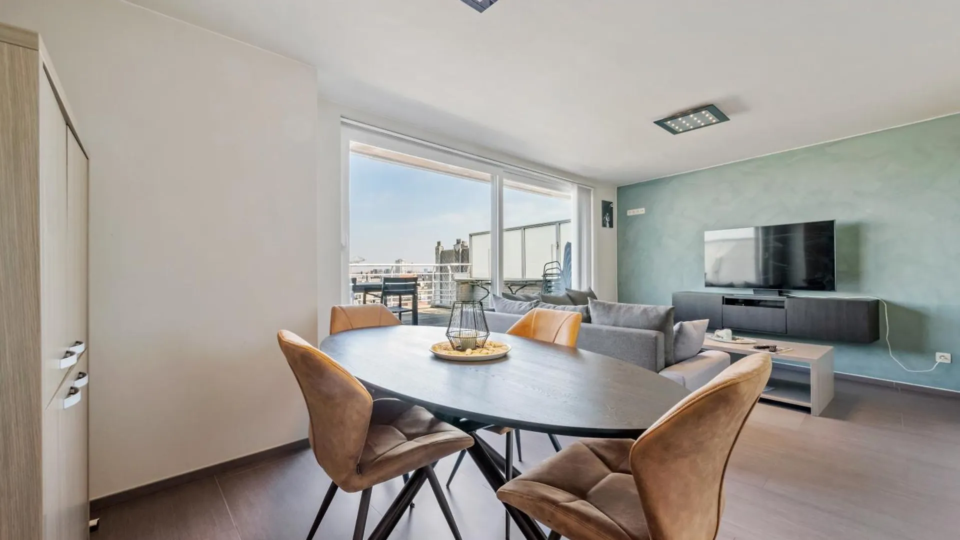 Modern Penthouse With Unique Terraces! Apartment Ostend